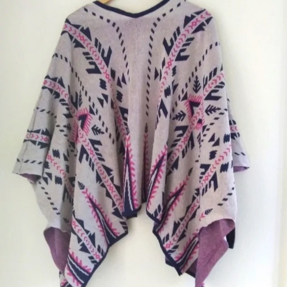 FLYING TOMATO Southwestern Tribal S/M Designer Knit Cape Kimono Duster - Picture 4 of 5